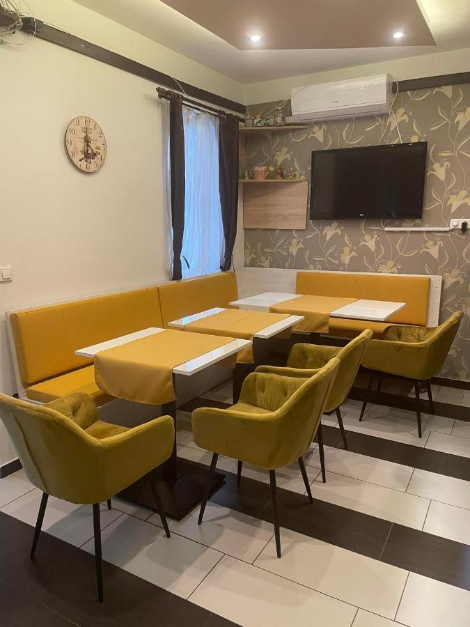 Patricia Panzio Hotel Buk Luaran gambar
