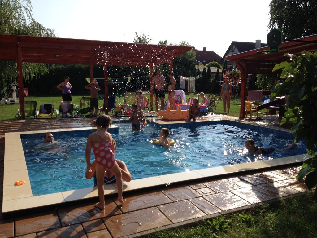 Patricia Panzio Hotel Buk Luaran gambar