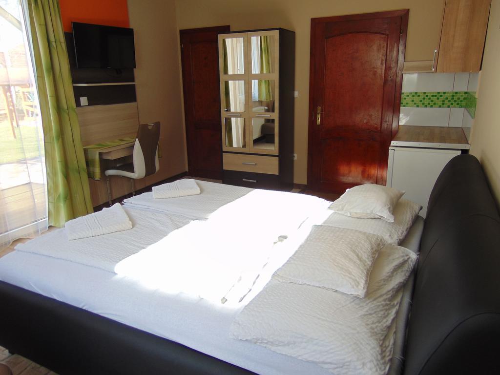 Patricia Panzio Hotel Buk Luaran gambar